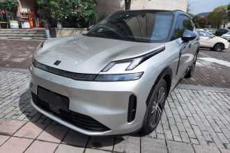 领克08 EM-P 2023款 120km 长续航Halo