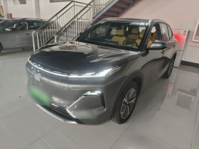 吉利银河 银河星舰7 EM-i 2025款 55km 探索版