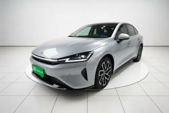 宝骏享境 2025款 插混 140km豪华版