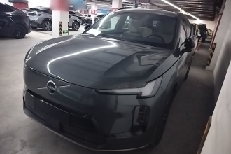 沃尔沃XC70插电式混动 2026款 两驱长续航Core