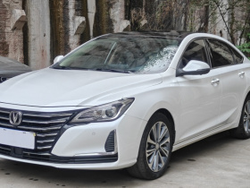 长安 锐程CC 2020款 1.5T 自动酷锐型