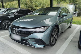 奔驰EQE 2025款 500 4MATIC 豪华版