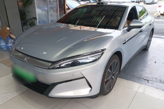 比亚迪 汉L 2025款 EV 701KM激光雷达旗舰型