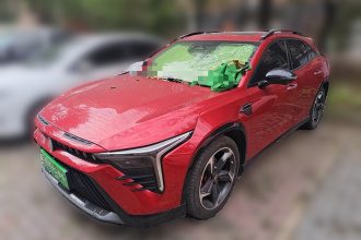 奔腾B70S 2022款 2.0T 战神天王