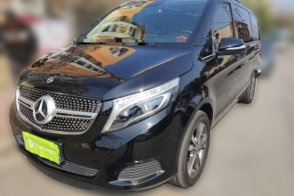 奔驰V级 2018款 V 260 领航版 国VI