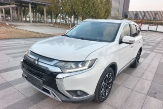 三菱 欧蓝德 2019款 2.4L 四驱致享版 5座 国VI