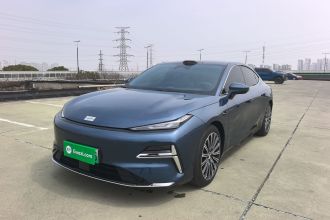 吉利银河 银河星耀8 2025款 130km EM-P 星舰版