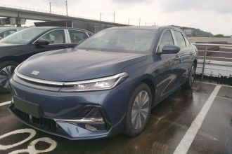 吉利银河 银河A7 2025款 EM-i 150km 尊享版