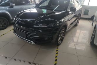 比亚迪 宋PLUS新能源 2024款 荣耀版 DM-i 110km 旗舰PLUS