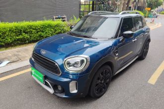 MINI Countryman 2021款 1.5T COOPER ALL4 拉古纳蓝限量版