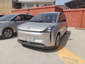 奔腾NAT 2023款 PRO 悦享出行版 425km