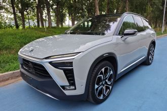 蔚来ES8 2020款 580KM 签名版 六座版