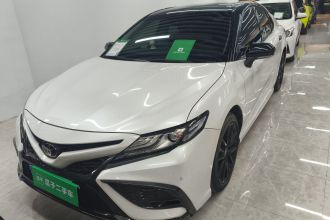 丰田 凯美瑞 2022款 2.0S 骑士版