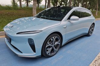 蔚来ET5T 2024款 75kWh Touring