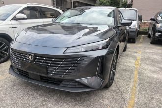 长安 逸动PHEV 2025款 智慧新蓝鲸 145KM 战舰版