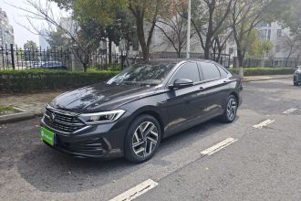 大众 速腾 2025款 改款二 300TSI DSG超越版