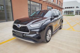 丰田 汉兰达 2022款 双擎 2.5L 四驱尊贵版 7座