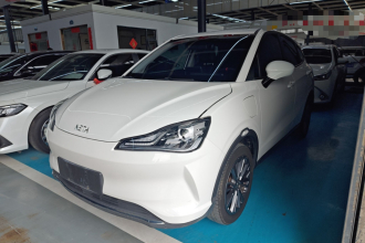 哪吒汽车 哪吒V 2022款 潮 400 Lite