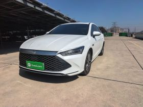 比亚迪 秦PLUS 2023款 冠军版 DM-i 55KM超越型