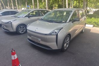 奔腾NAT 2024款 PRO 嘉享版 425km