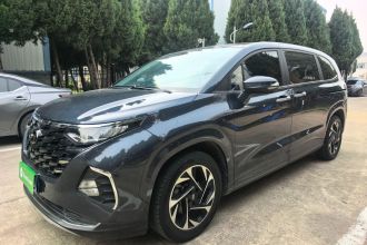 现代 库斯途 2021款 270TGDi 尊贵版 LUX