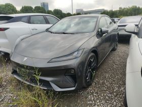 深蓝汽车 深蓝L07 2025款 230Ultra乾崑智驾ADS SE增程版