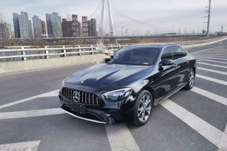 奔驰E级 2022款 改款三 E 300 L 运动时尚型