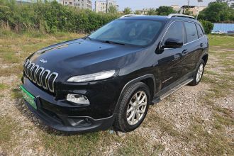 Jeep 自由光 2016款 2.0L 领先版