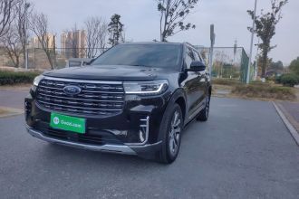 福特 探险者 2023款 EcoBoost 285 四驱风尚plus版 6座