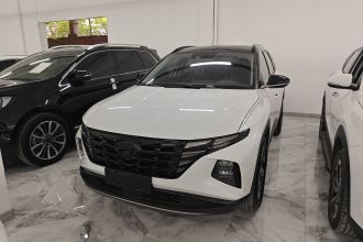 现代 2023款 途胜L 1.5T 自动两驱DLX豪华版