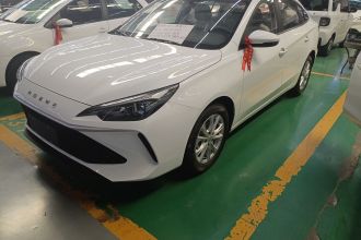 荣威i5 2026款 1.5L CVT豪华版