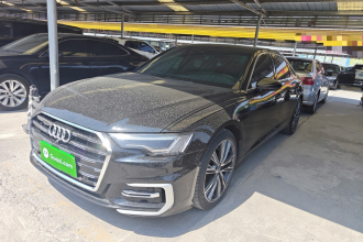 奥迪A6L 2019款 45 TFSI quattro 臻选动感型