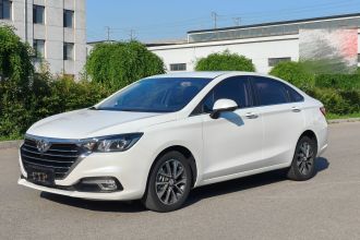 北京汽车 绅宝D50 2019款 1.5T CVT尊贵版 国VI