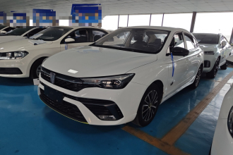 荣威i5 2021款 改款 1.5L CVT钻石版