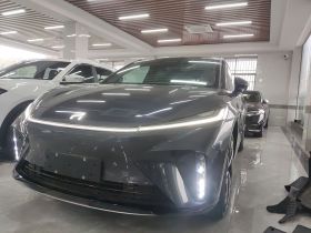 飞凡汽车 飞凡R7 2023款 性能屏霸Pro版