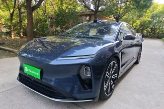 蔚来ET9 2025款 102kWh 签名版