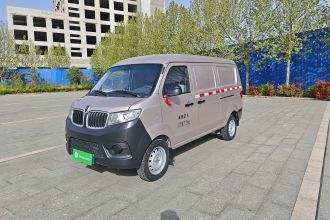 金杯 小海狮X30 2023款 1.5L 超享型厢货2/5座无空调版SWC15M