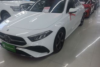 奔驰A级 2023款 A 200 L 动感型