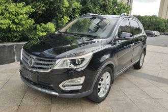 宝骏560 2015款 1.8L 手动精英型