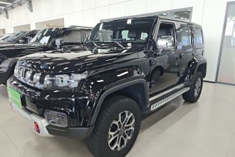 北京越野BJ40 2024款 2.0T 城市猎人荣耀版