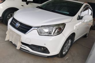 启辰R50 2015款 1.6L 自动时尚版