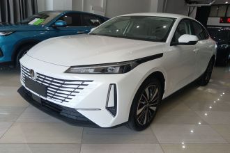 长安 逸动PHEV 2025款 智慧新蓝鲸 145KM 高能版