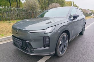 沃尔沃XC70插电式混动 2026款 四驱超长续航Ultra