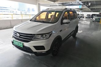 SWM斯威汽车 SWM斯威X3 2017款 1.6L 手动风尚型