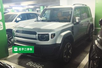 iCAR V27 2026款 200KM四驱猎鹰500