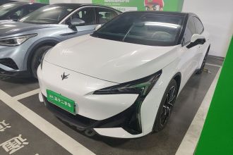 ARCFOX极狐 极狐 阿尔法S5 2025款 560MAX 185kW