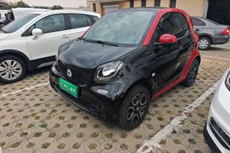 smart fortwo 2019款 0.9T 66千瓦硬顶风擎版 国VI