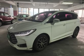 比亚迪 宋MAX 2017款 1.5T 自动智联精英型 7座