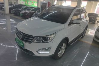宝骏560 2016款 1.8L 手动精英型