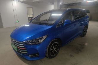 比亚迪 宋MAX 2017款 1.5T 自动智联尊贵型 7座
